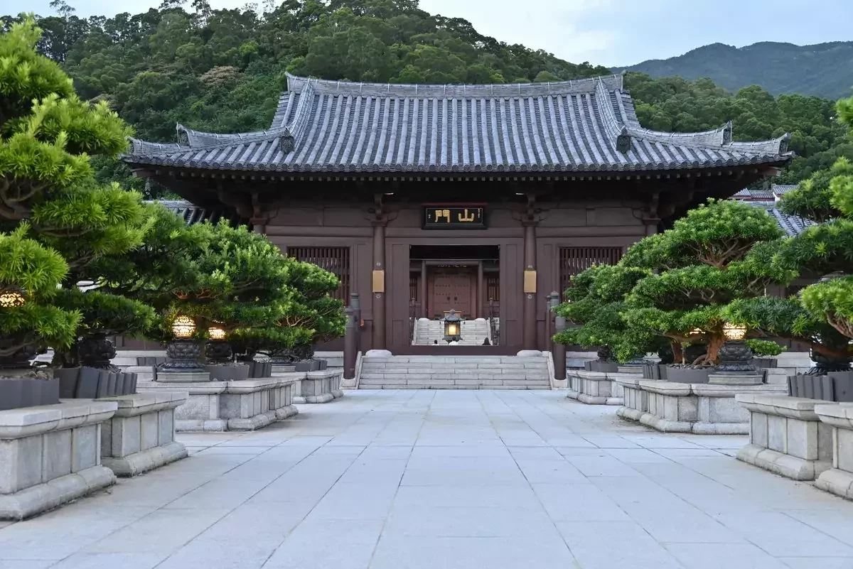 Chi Lin Nunnery in Kowloon, Hong Kong